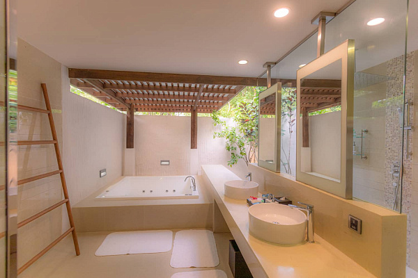 Hideaway Beach Resort and Spa