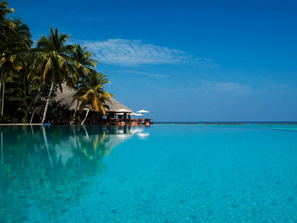 Veligandu Island Resort & Spa