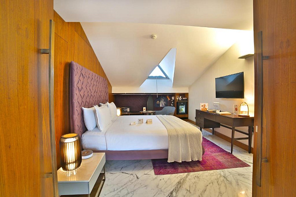 Dosso Dossi Hotels & Spa Downtown