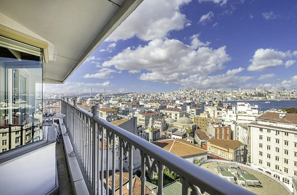 Levni Istanbul Hotel Handwritten Collection