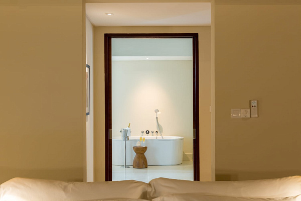 The Residence Maldives at Dhigurah