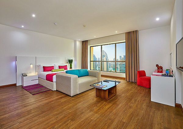 Ramada Hotel & Suites by Wyndham JBR
