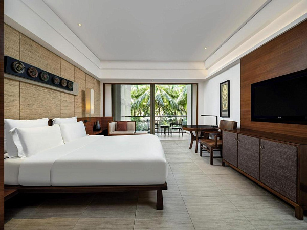 Pullman Ocean View Sanya Bay Resort & Spa