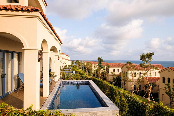 Centara Mirage Resort Mui Ne