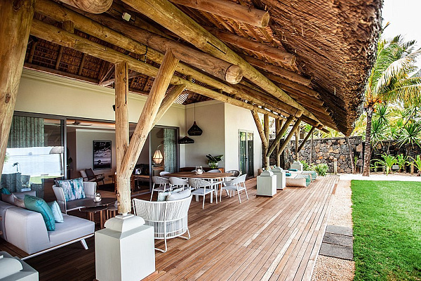 Paradis Beachcomber Golf Resort & Spa