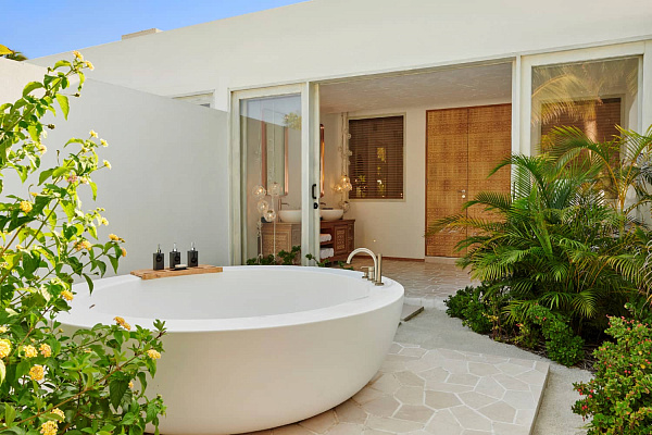 Sirru Fen Fushi - Private Lagoon Resort Sirru Fen Fushi - Private Lagoon Resort