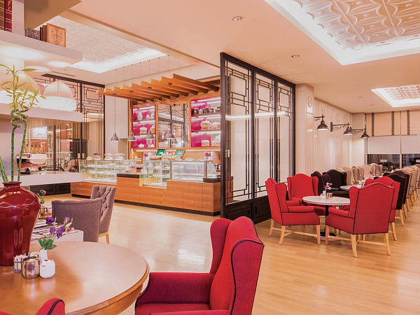 Titanic Deluxe Lara Titanic Deluxe Lara