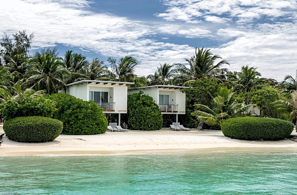 Holiday Inn Resort Kandooma Maldives