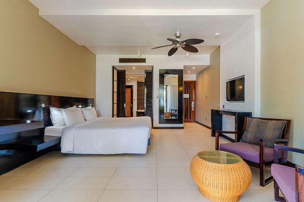 Crystals Beach Resort Belle Mare By Radisson