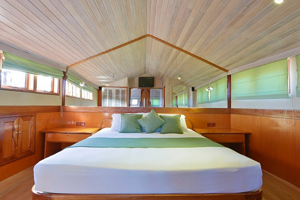 Safari Island Resort & Spa