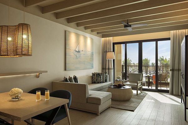 Saadiyat Rotana Resort Villas