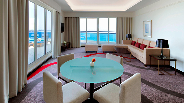 Le Meridien Al Aqah Beach Resort