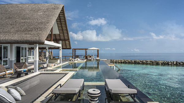 Four Seasons Resort Maldives at  Landaa Giraavaru