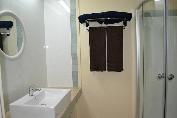 TME Retreats Dhigurah Guest House