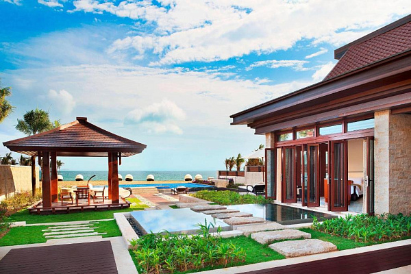 The St. Regis Sanya Yalong Bay Resort