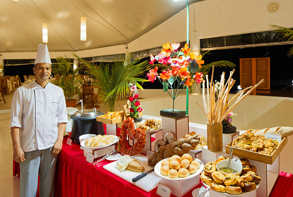 Safari Island Resort & Spa