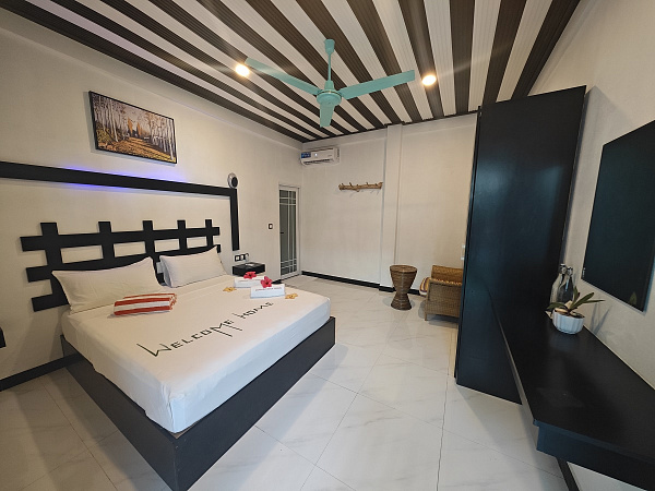 Dhonfulhafi Beach View & Spa 