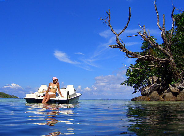 Cerf Island Marine Park Resort (Cerf)