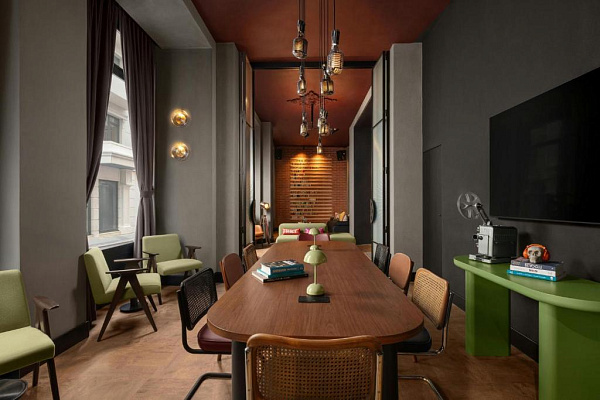 Moxy Istanbul Taksim