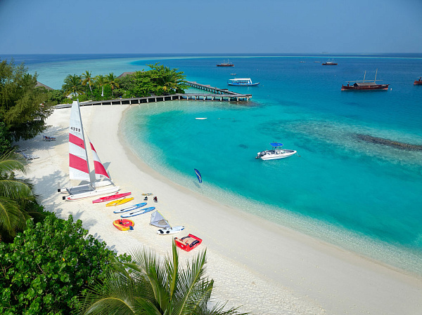 Safari Island Resort & Spa