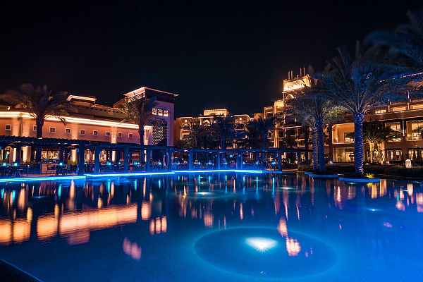 Saadiyat Rotana Resort Villas