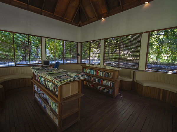 Filitheyo Island Resort 