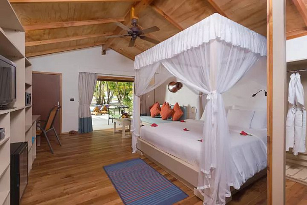 Meeru Island Resort & Spa