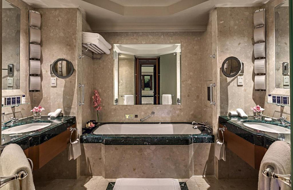 The Peninsula Bangkok The Peninsula Bangkok