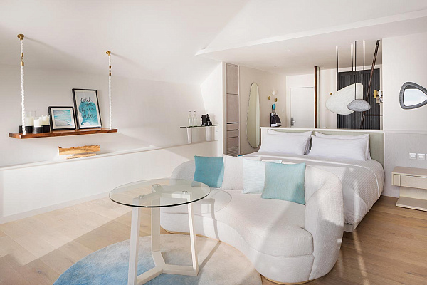 LUX* South Ari Atoll Resort & Villas, Maldives