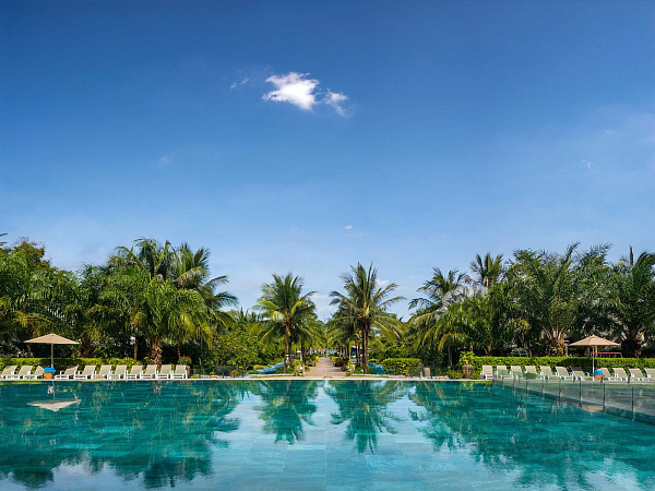 Best Western Premier Sonasea Resort