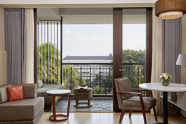 Courtyard by Marriott Bali Seminyak Resort 5*