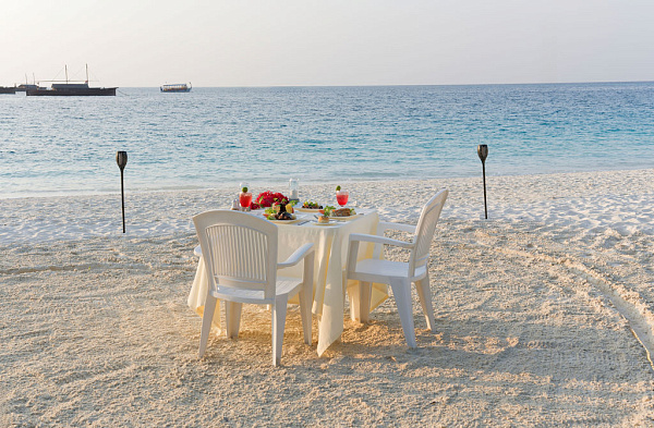 Safari Island Resort & Spa