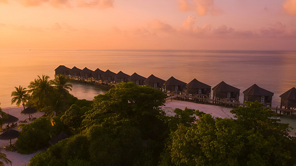 Kuredu Island Resort & Spa