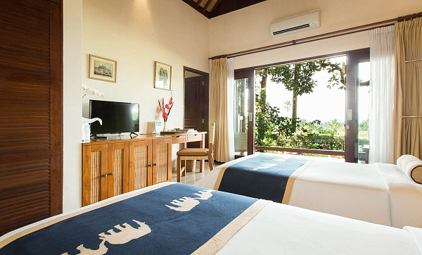 Mason Elephant Park and Lodge