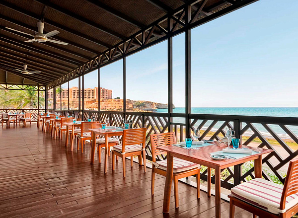 Shangri-La, Barr Al Jissah Resort and Spa - Al Waha