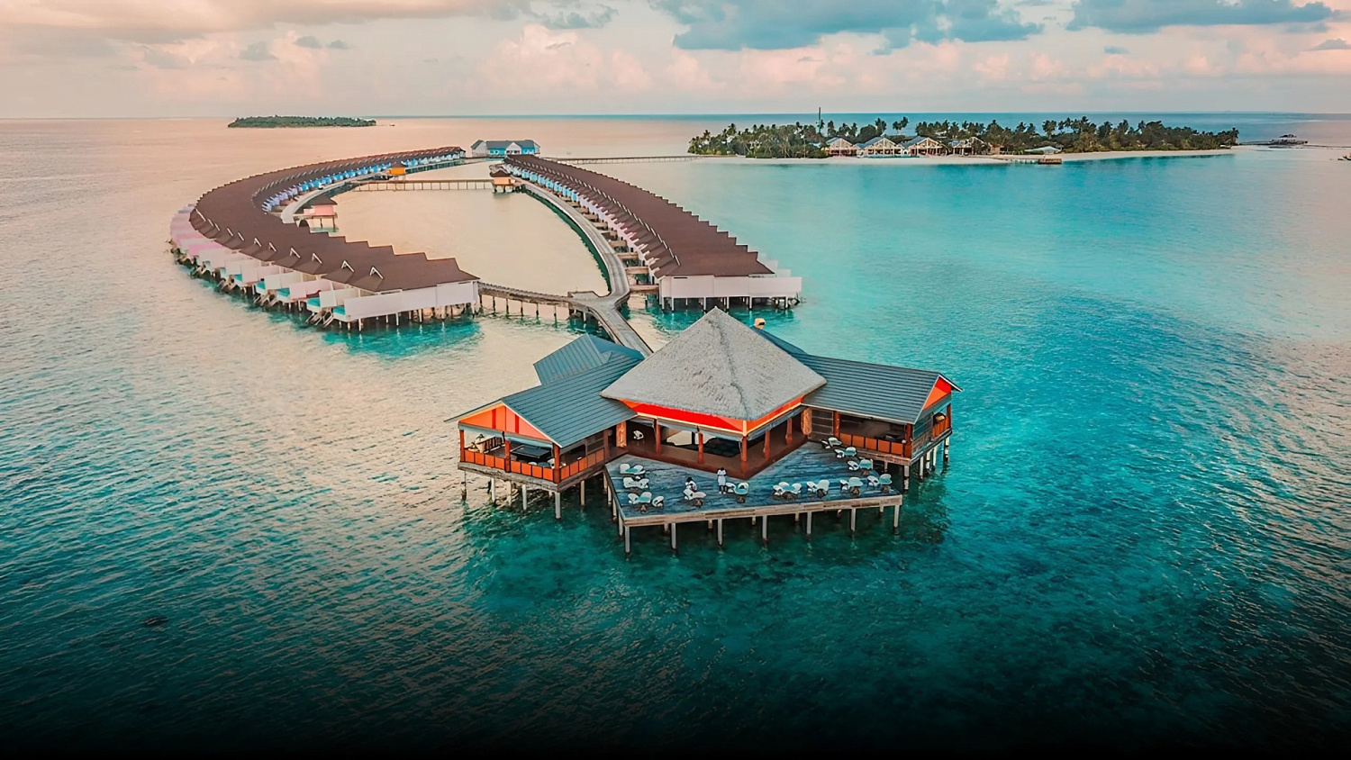The Standard Huruvalhi Maldives