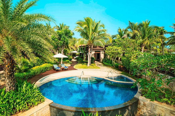 The St. Regis Sanya Yalong Bay Resort
