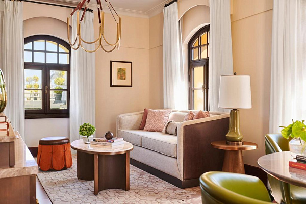 FOUR SEASONS ISTANBUL AT THE SULTANAHMET