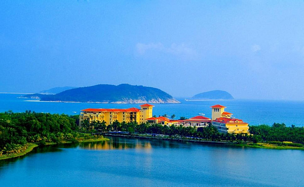 Resort Golden Palm Hotel
