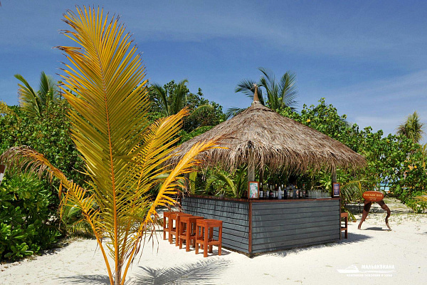 Komandoo Island Resort & Spa