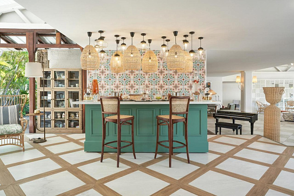 Paradise Cove Hotel & Spa Paradise Cove Hotel & Spa