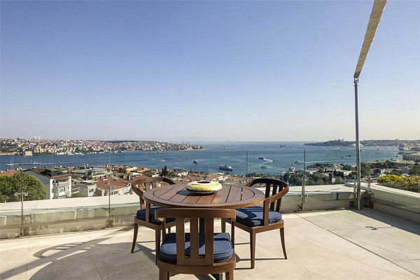 Conrad Istanbul Bosphorus