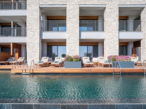 Anda Barut Collection Anda Barut Collection