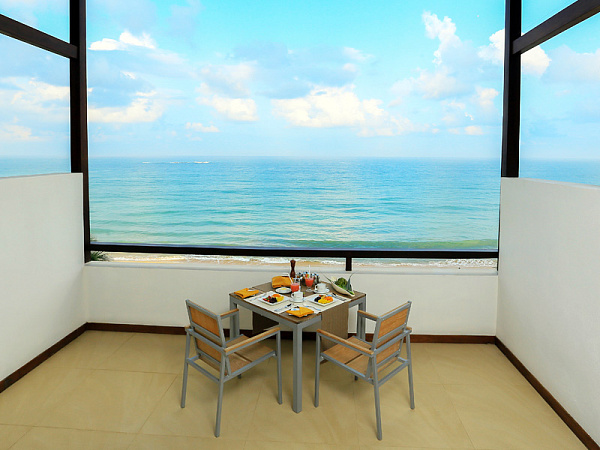 Pandanus Beach Resort