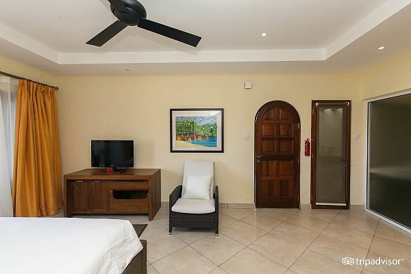 Valmer Resort (Mahe)