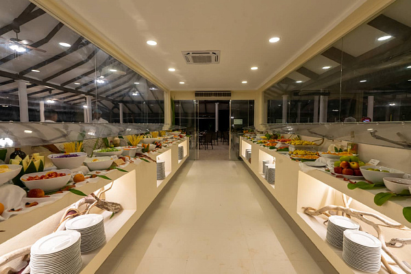 NAKAI Maayafushi Resort