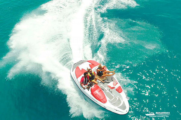 Sheraton Maldives Full Moon Resort and Spa