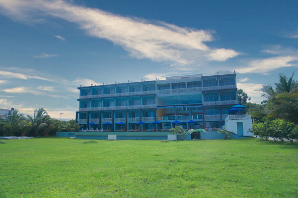 Trincomalee Beach Resort and Spa