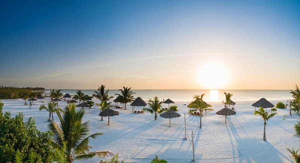 Kono Kono Beach Resort 