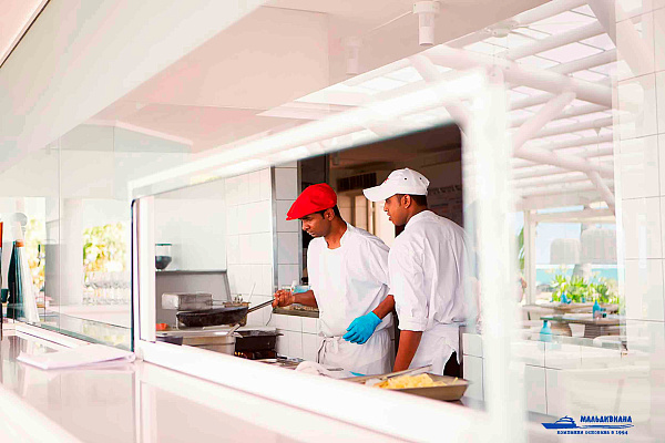 LUX* Belle Mare Resort & Villas